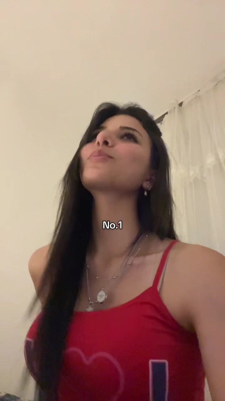 @Azranur G&uuml;l&uuml;ş🇹🇷