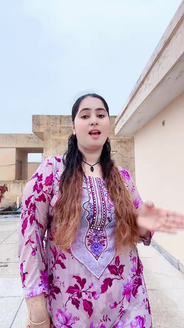 @Iqra