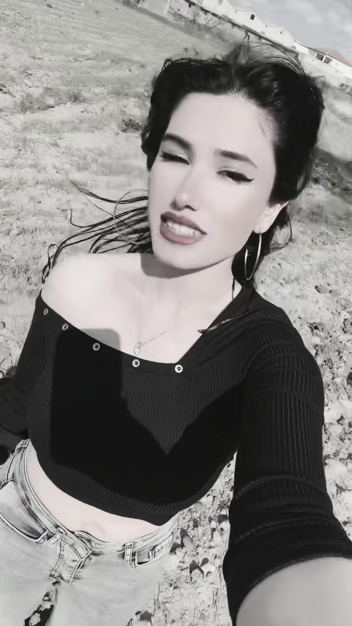 @SİMAY AK&Ccedil;A🦄