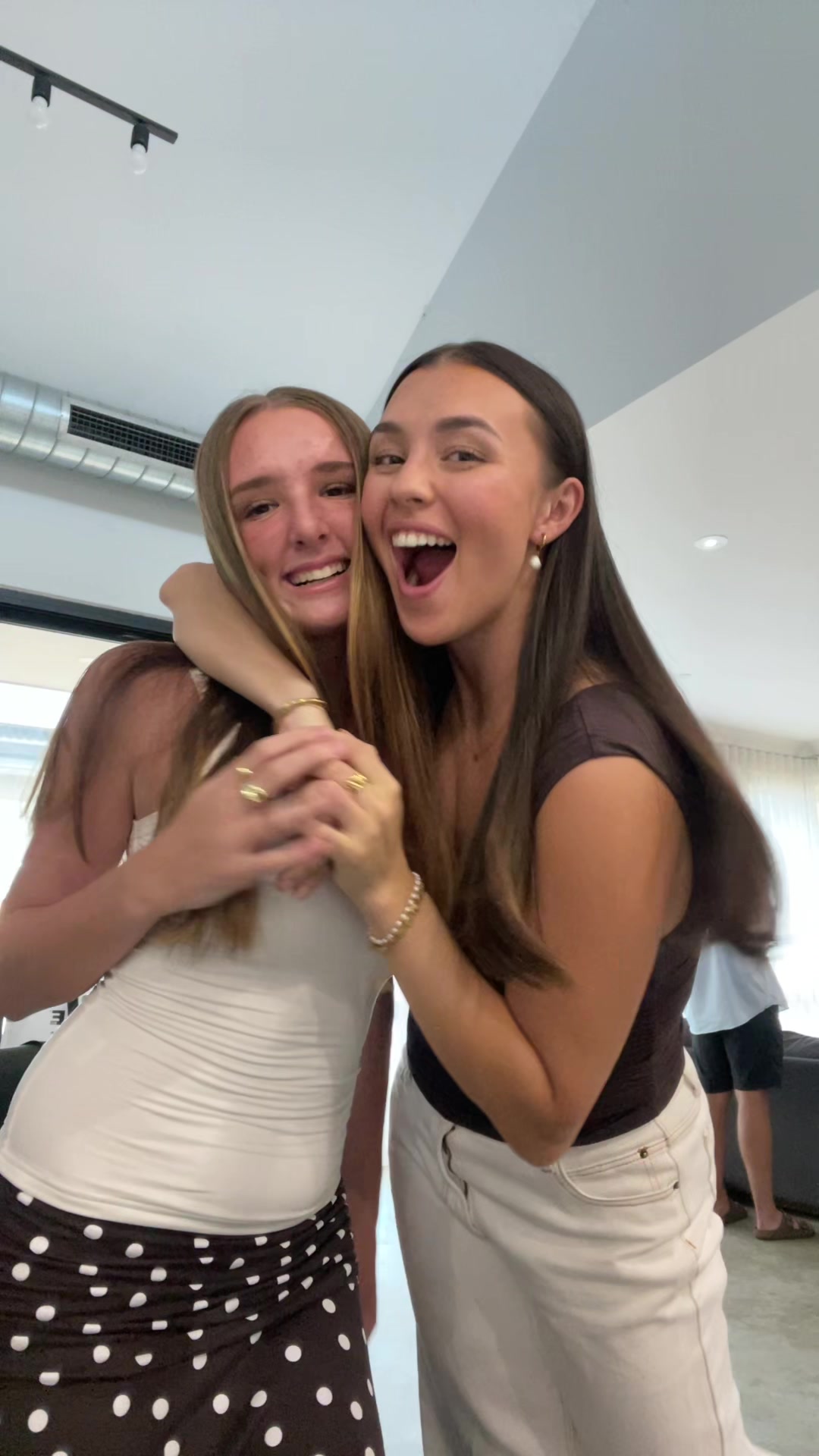 @kenz🥂🌶️🪩