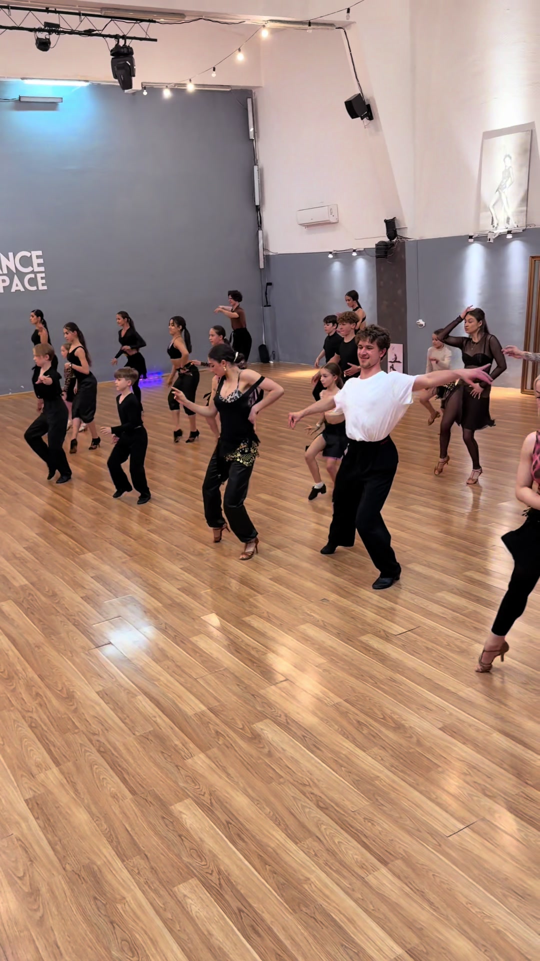 @Prime_dance_club