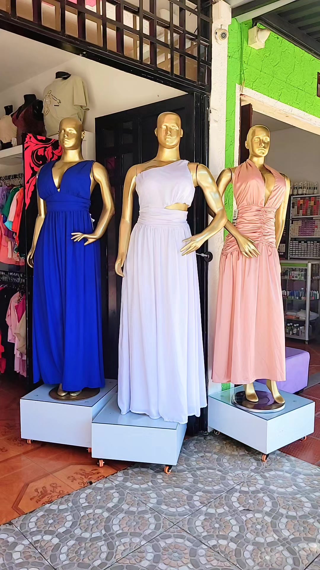 @Curvyfran boutique