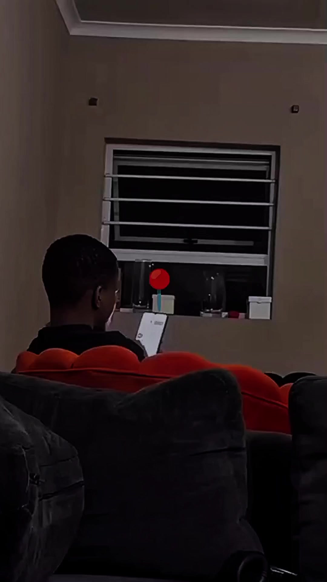 @DJ CRYSTIAN