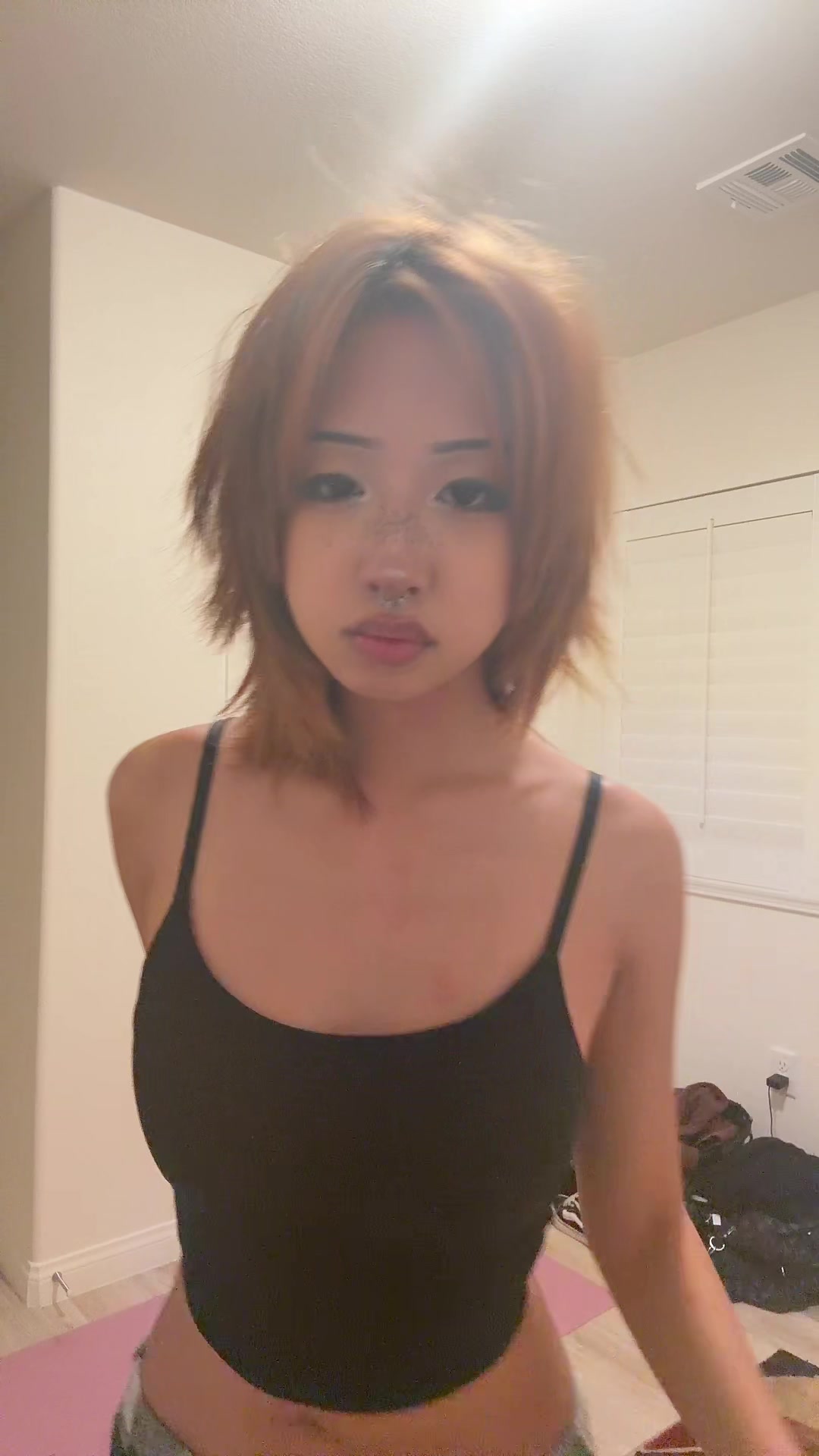 @Q!
