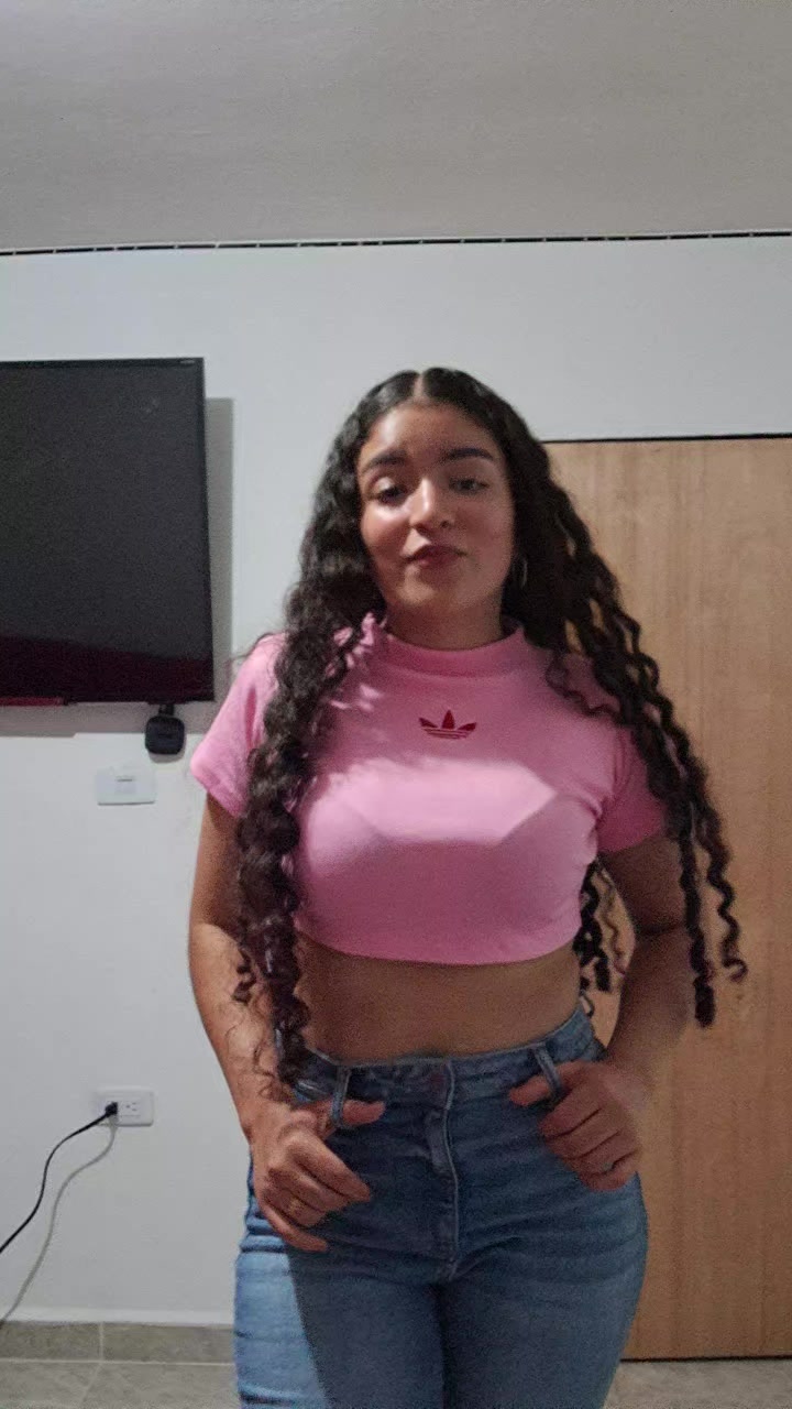 @aleja👩🏻&zwj;🌾⚡️