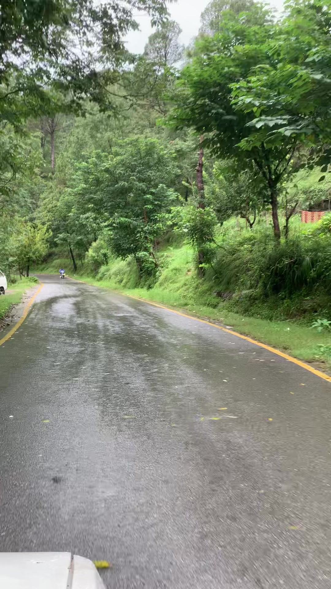 @کشمیری لوگ🏔️🦋