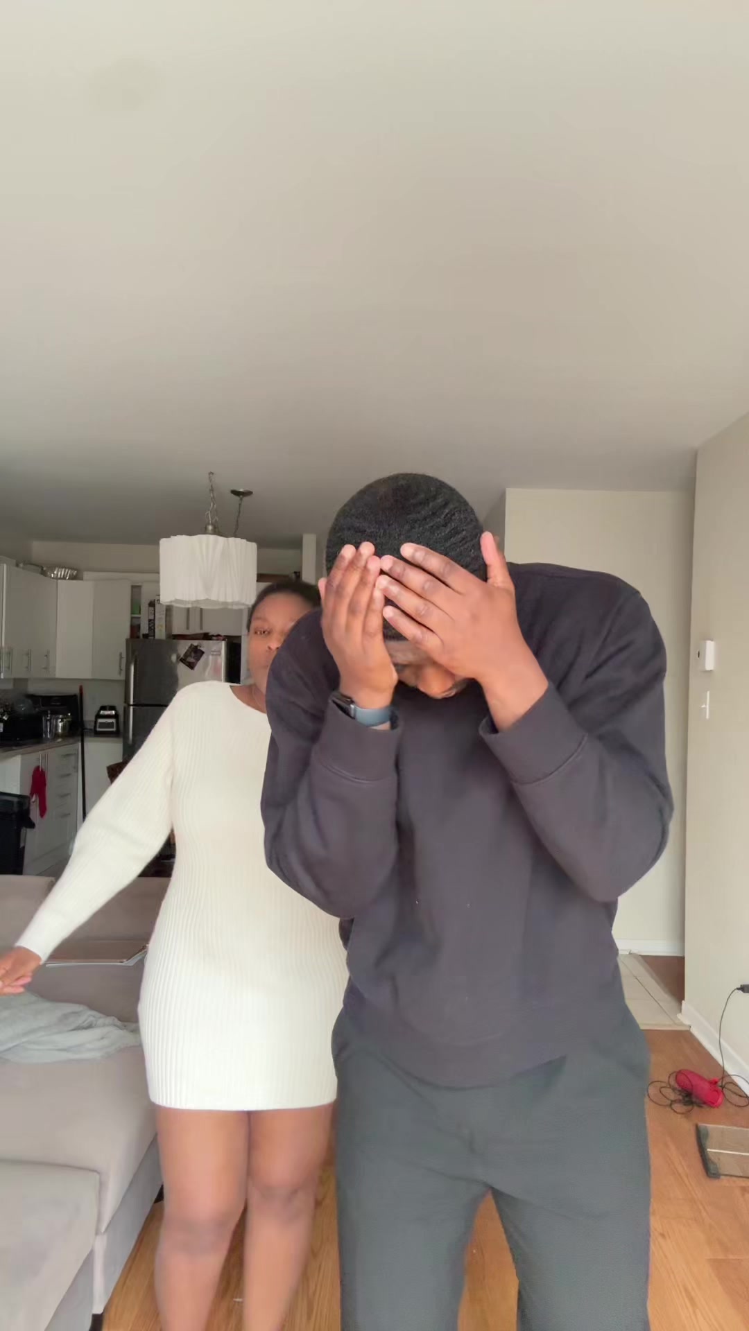 @🧑🏿&zwj;🦱👧🏾