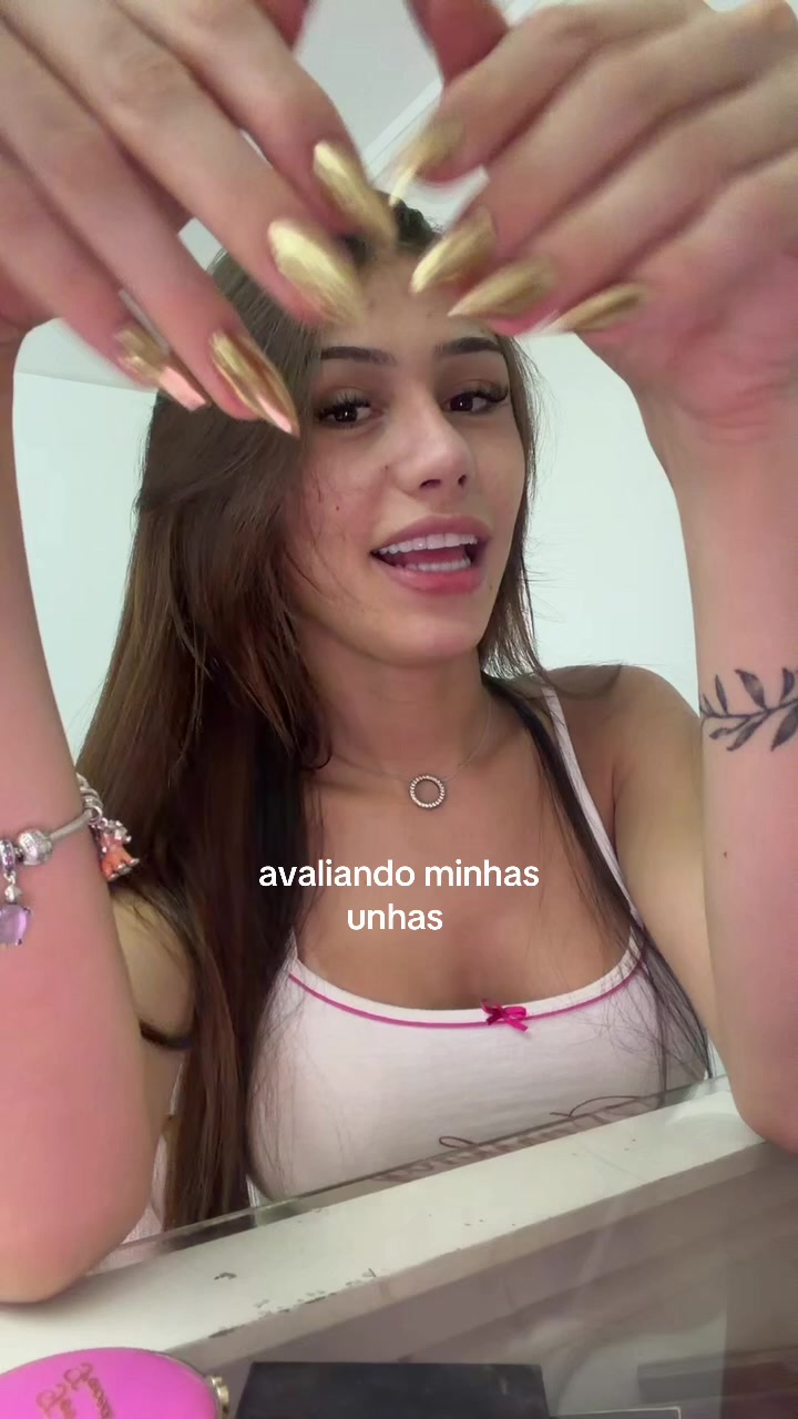 @manuellaollv