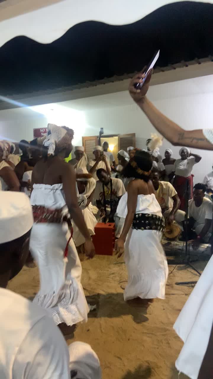@Maître Arno🇬🇦