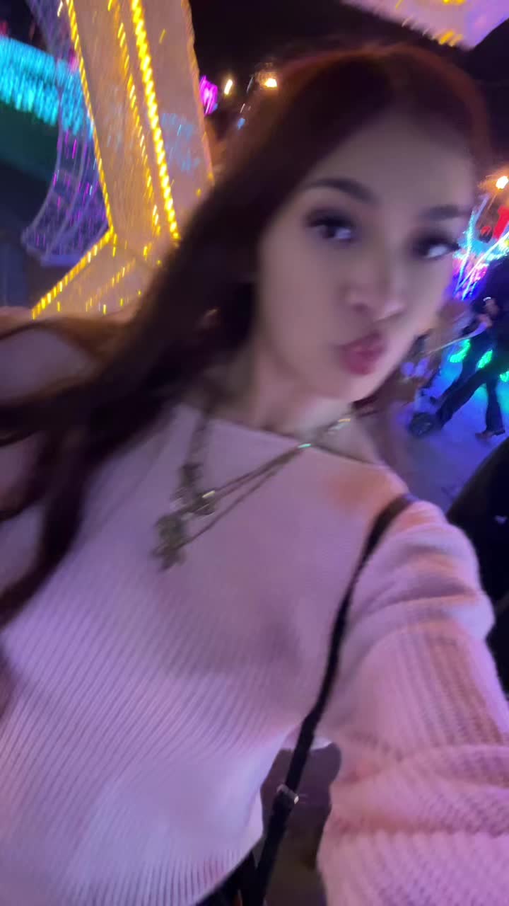 @Eva