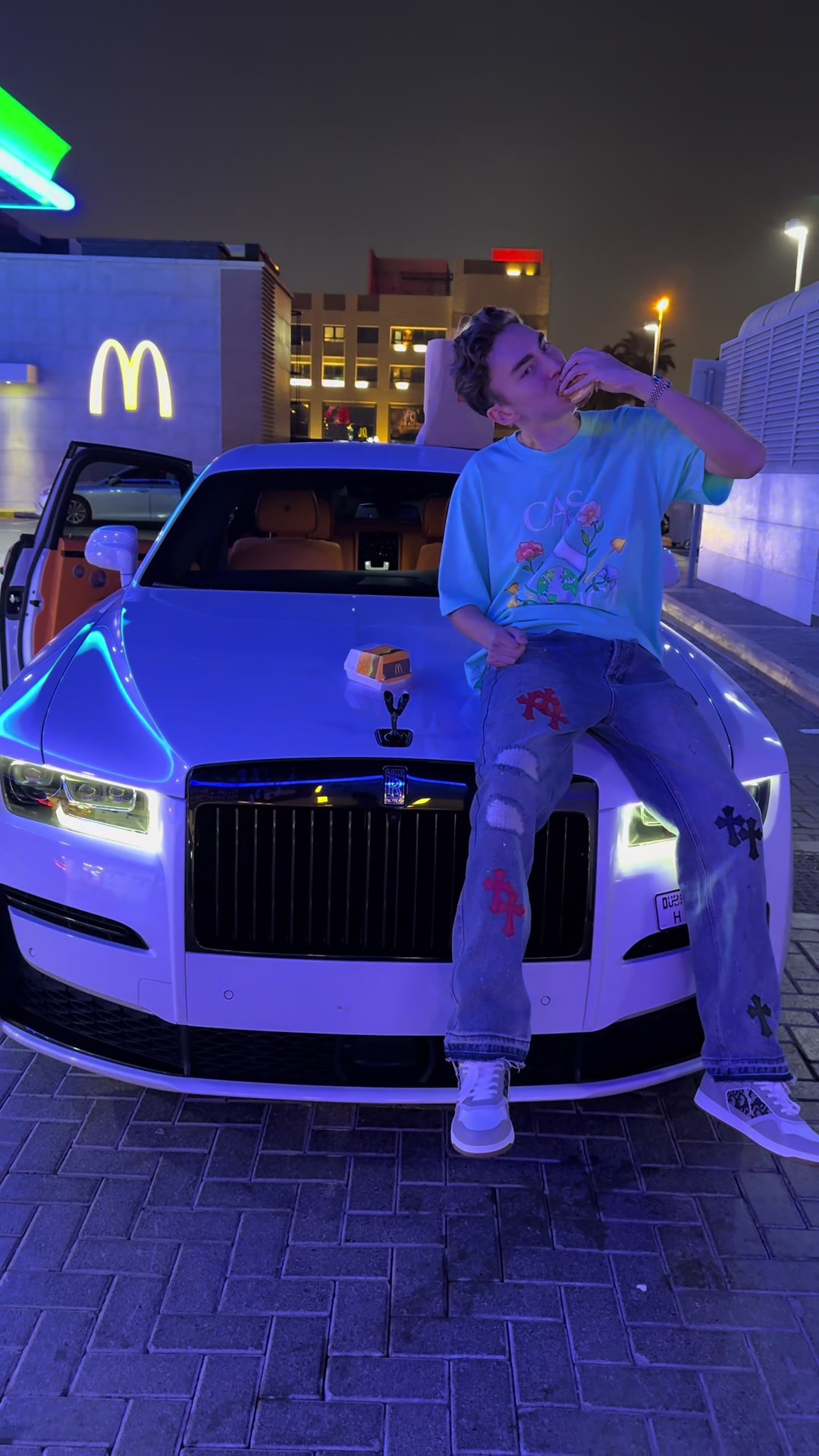 @💸