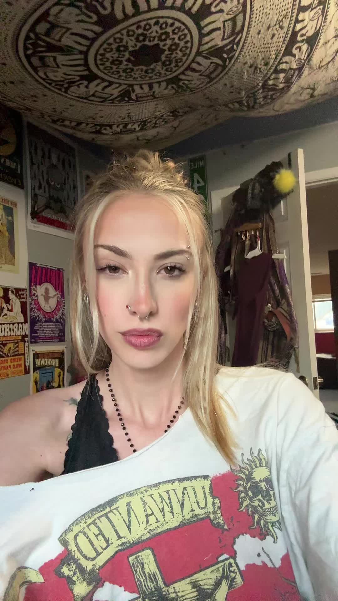 @keira 🧞&zwj;♀️
