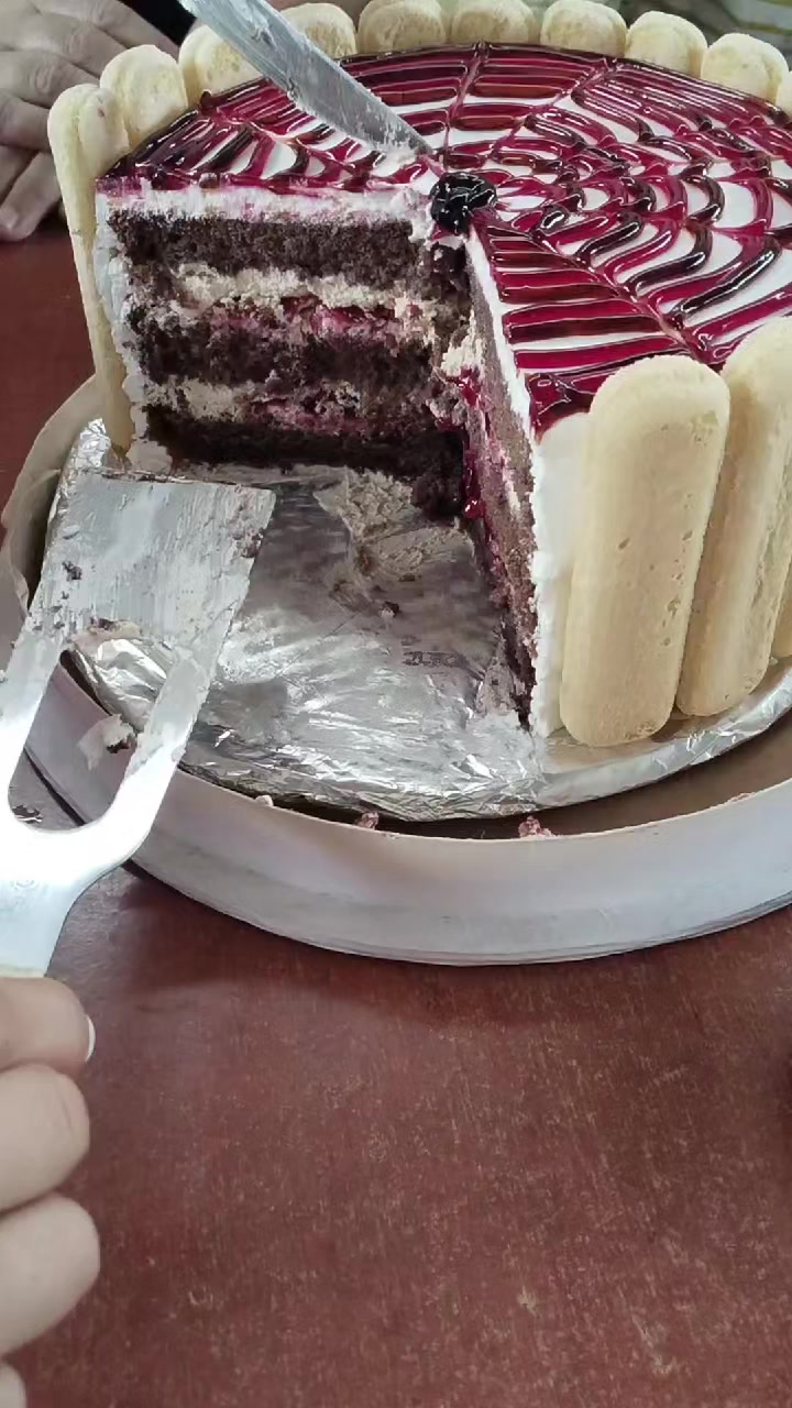 @Afaq_cakes 🥮🎂