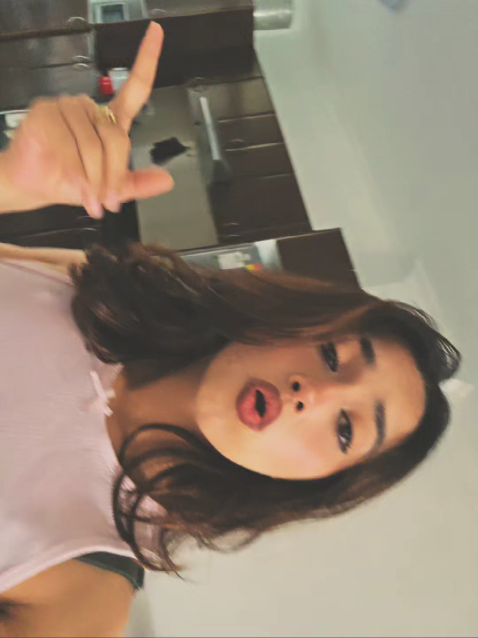 @♐