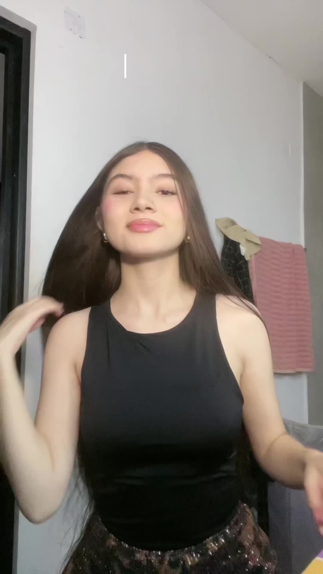 @<3