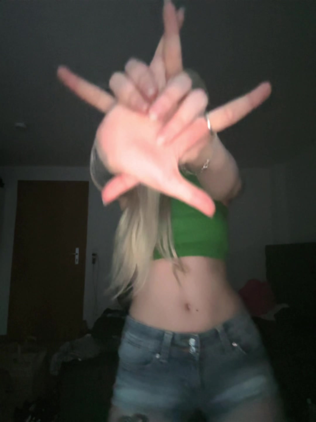 @Elisheva