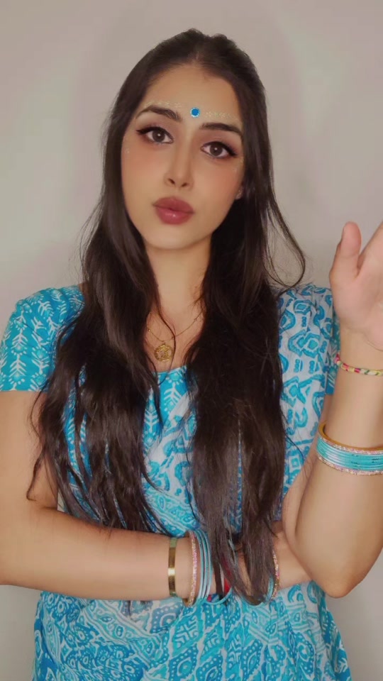 @Ektha Soni | CA(SA)🧿