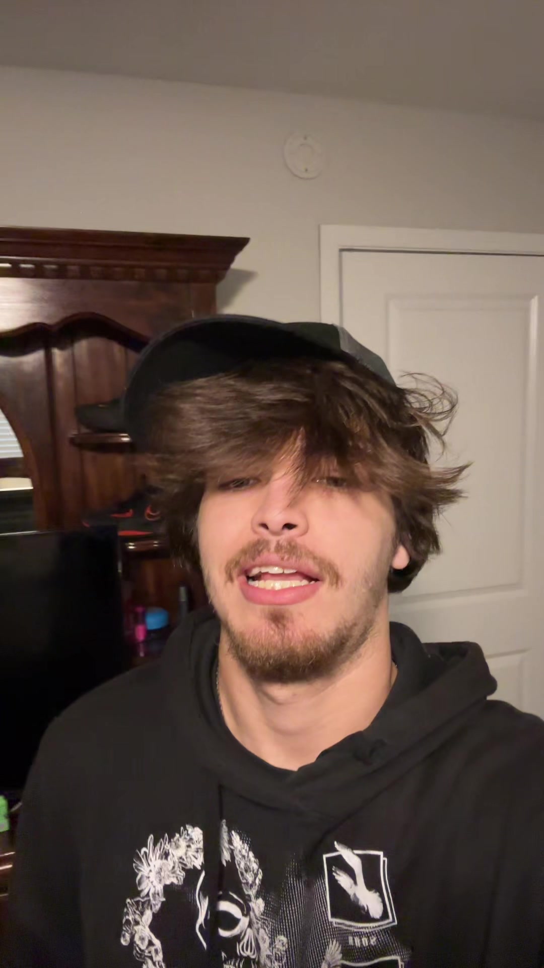 @Whiteboywitabonnet