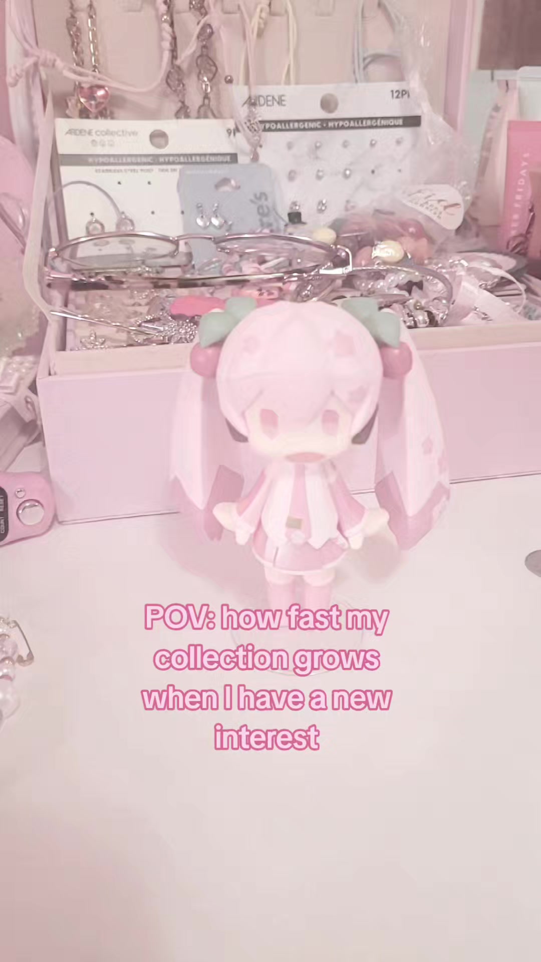 @𝚖𝚎𝚣𝚣ᨶ႒ᩚ 𝚖𝚒𝚔𝚒! ˚。⋆୨୧˚