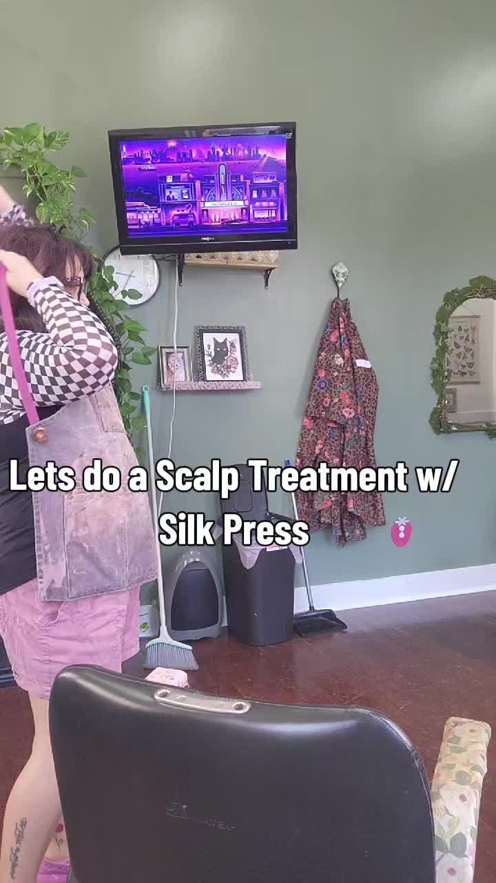 @Angie Knix Hair Artist
