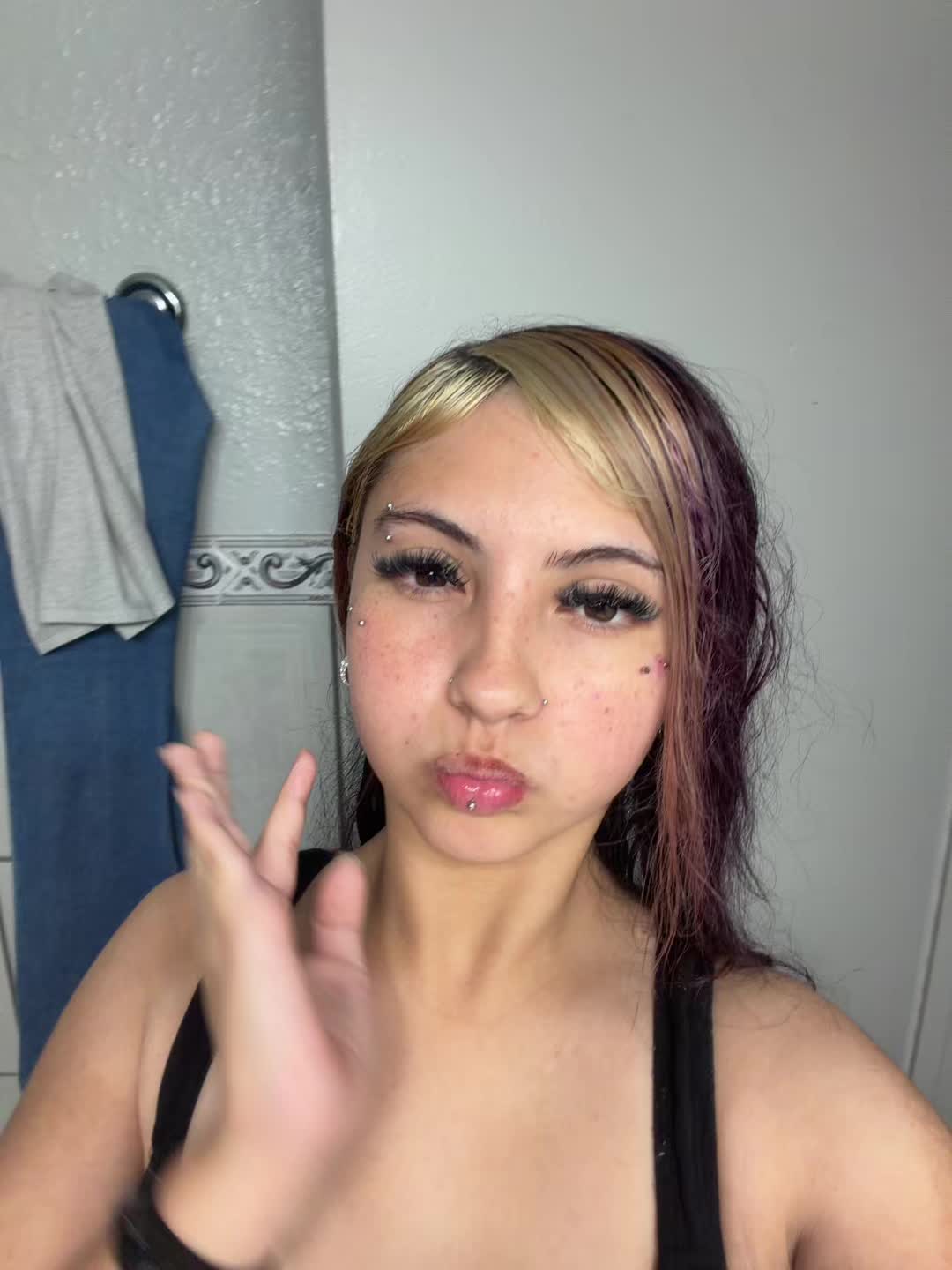 @ladyglittersparkles