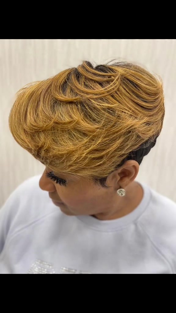 @The_Short_Hair_Expert
