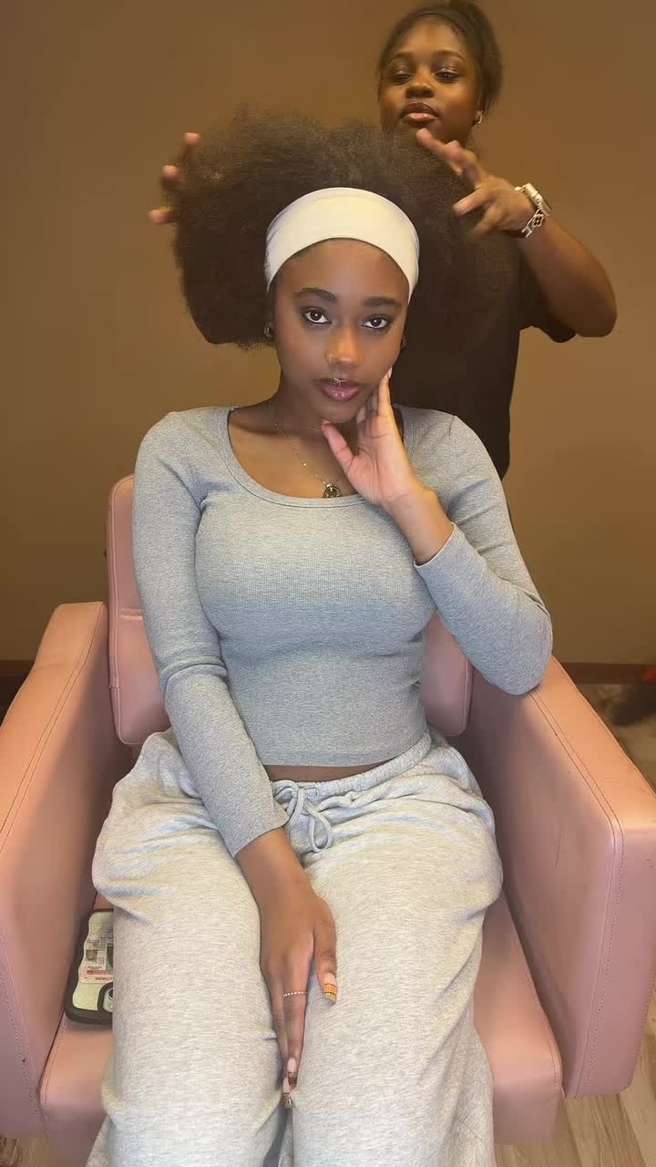 @StyledBySammy💇🏽♀️