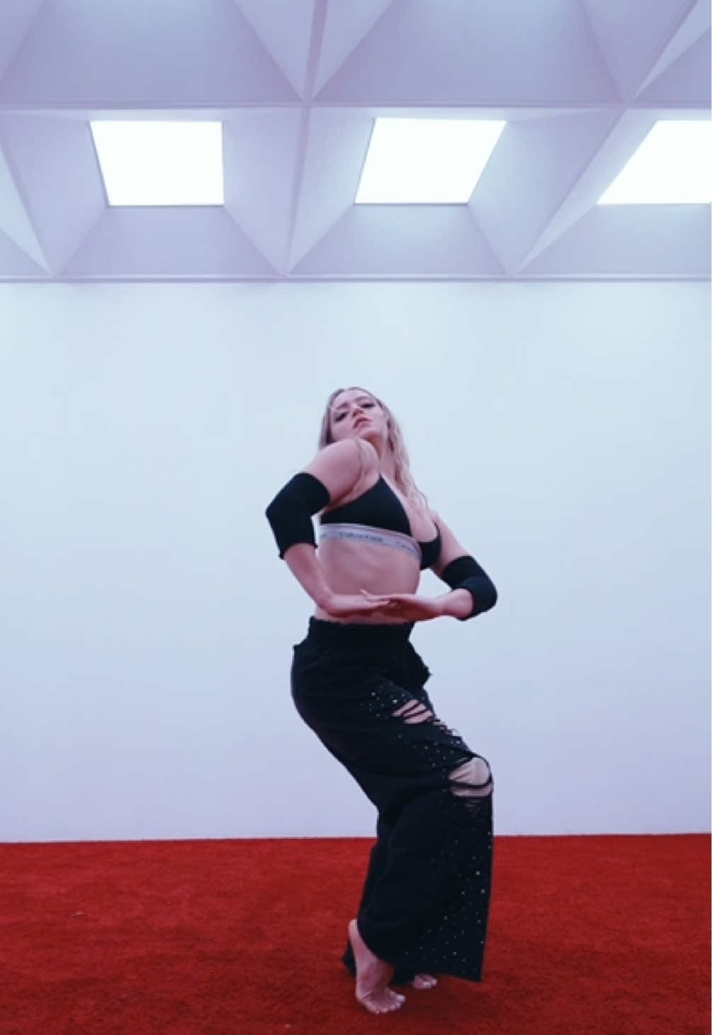 @catherineclaytonn