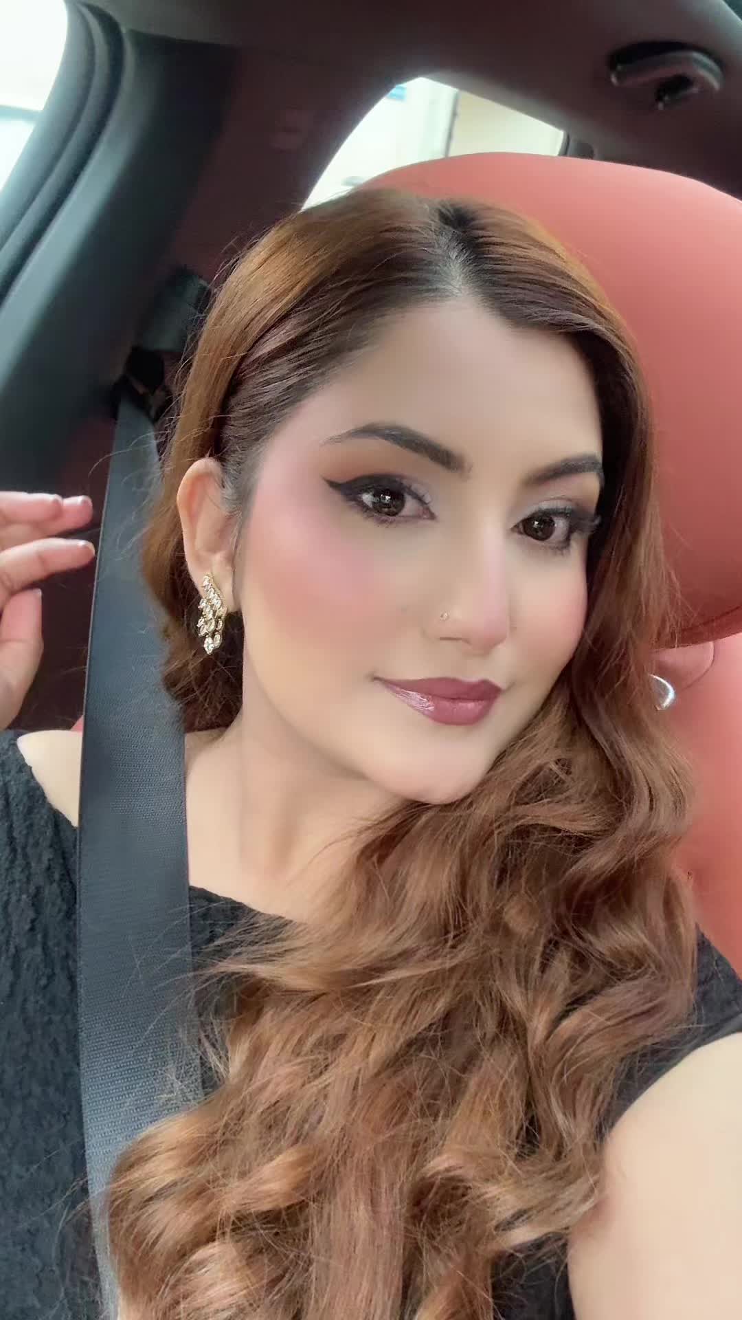 @Aaliya🍒🦢