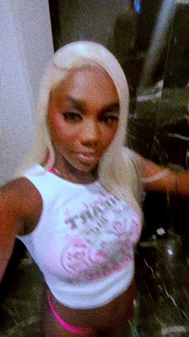 @Mercedesdiorrr