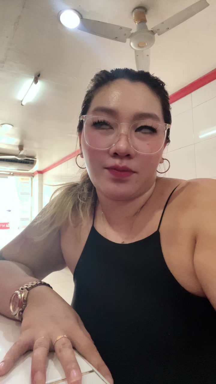 @mummynicole1717