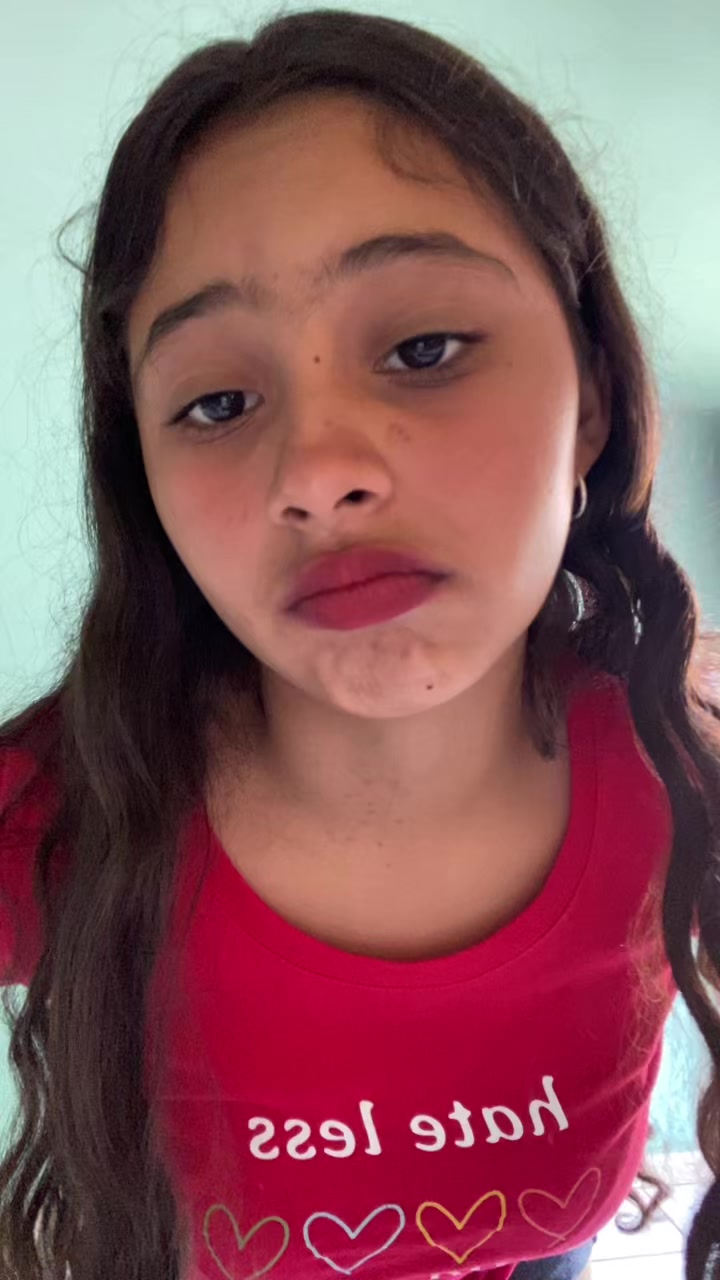 @Alejandra vf