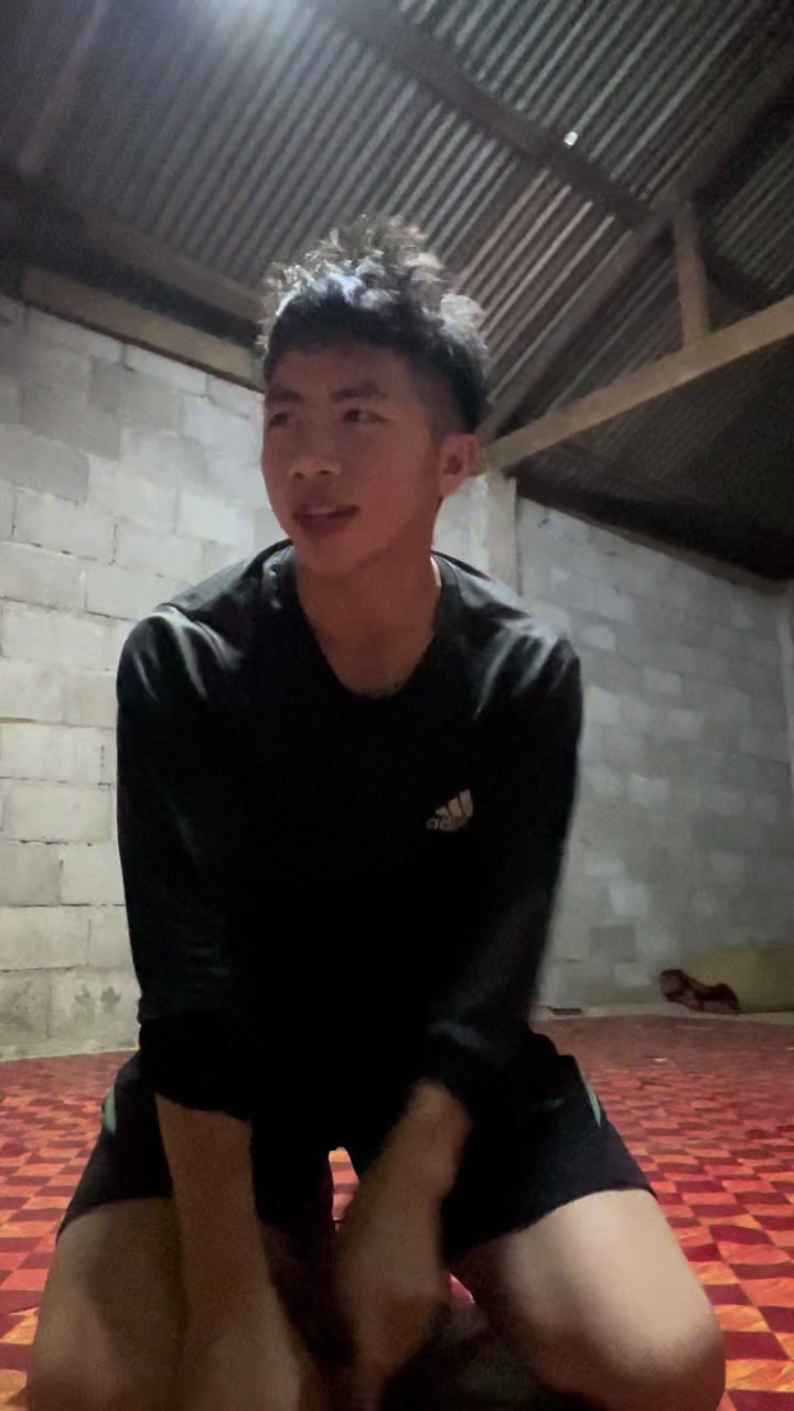 @★★★