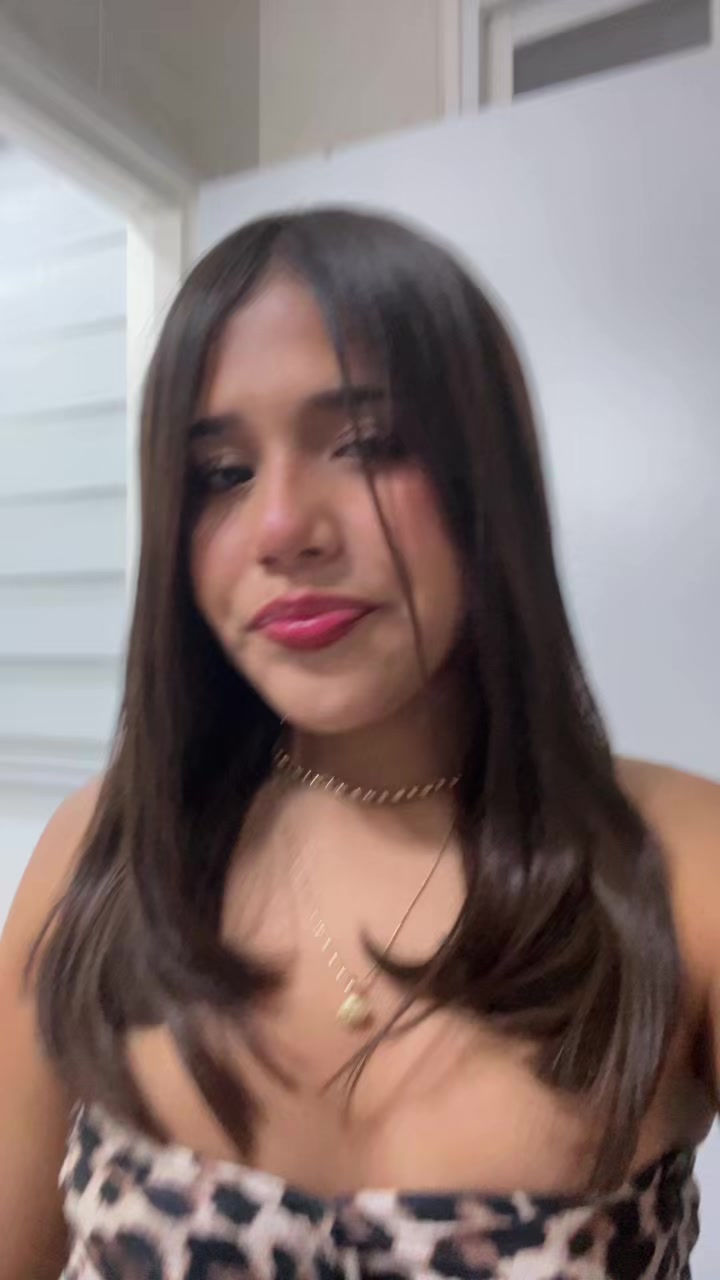 @🧣
