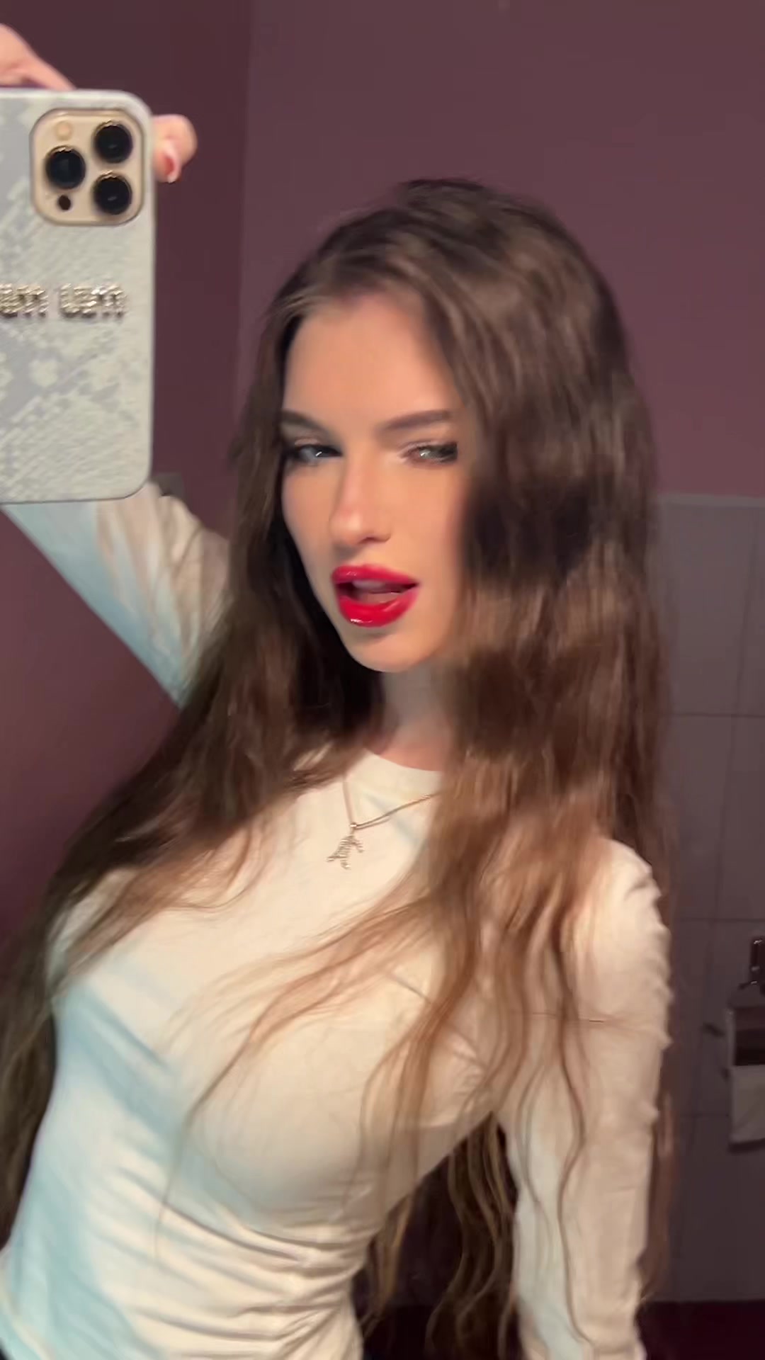 @꧁𝔸𝕃𝕀𝕊𝔸꧂