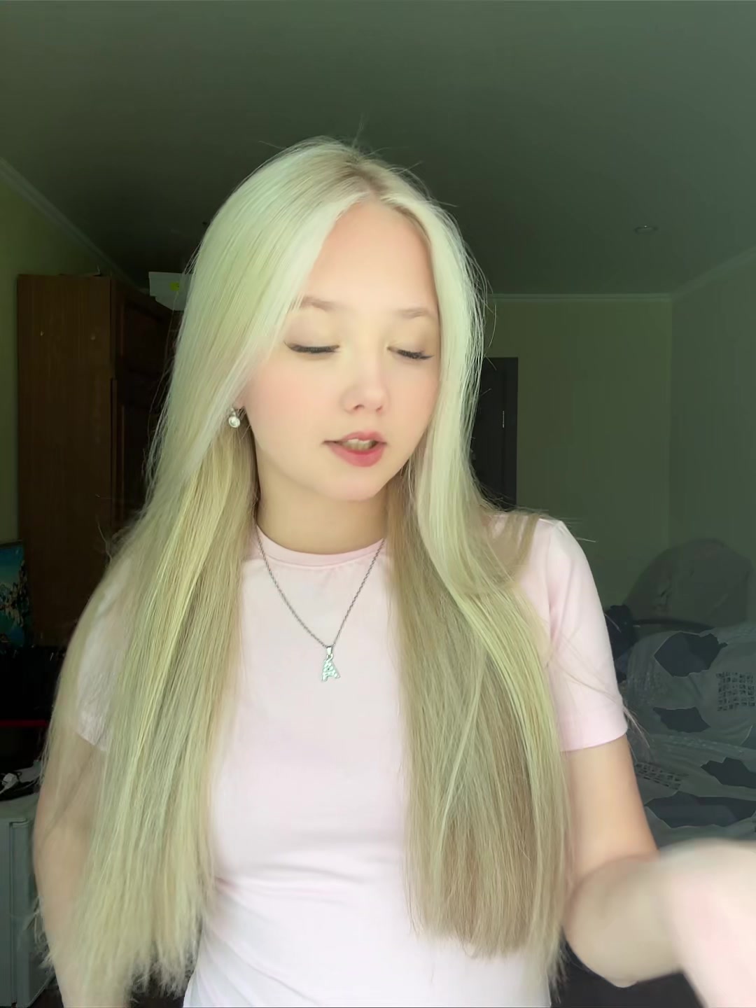 @аделька я