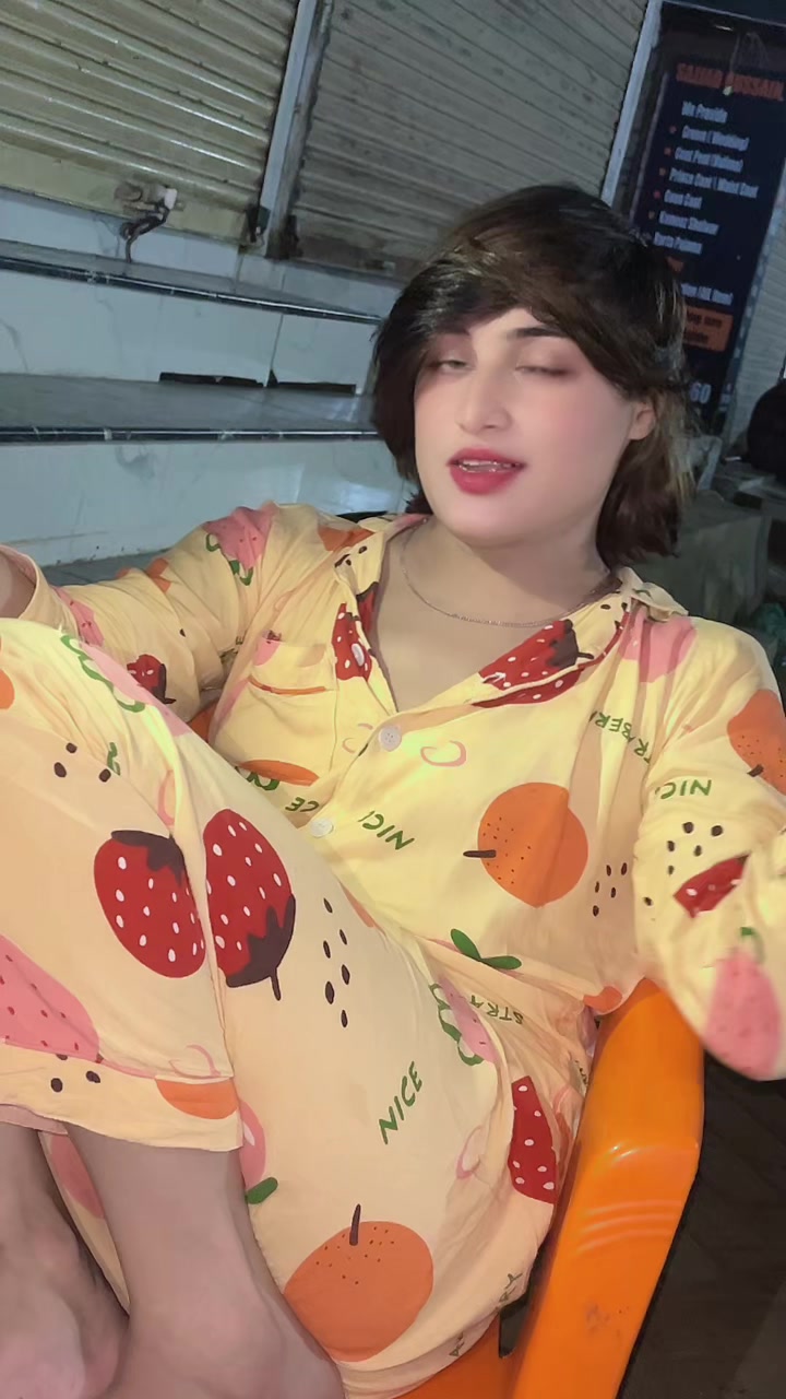 @Vickykarachi123