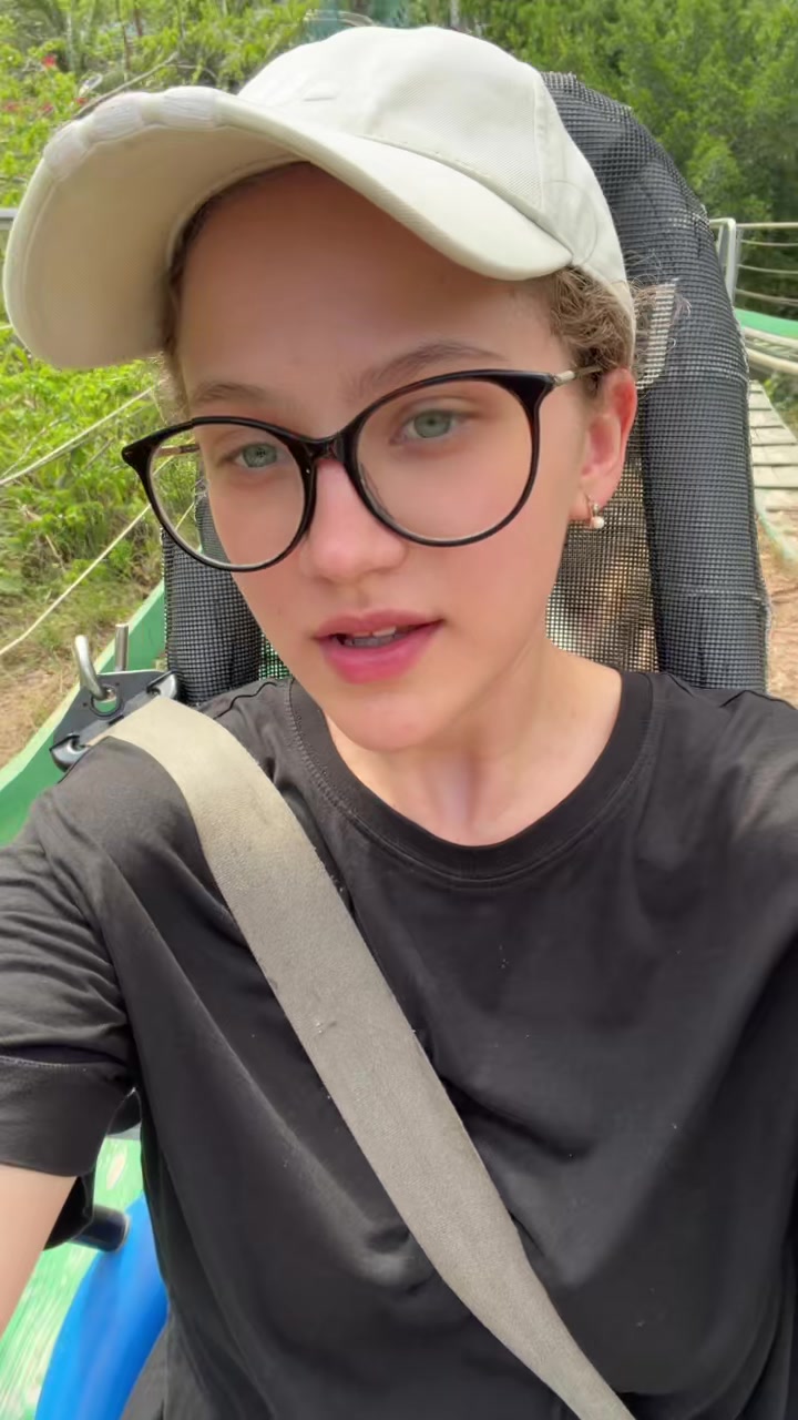 @Sofia_Hosok