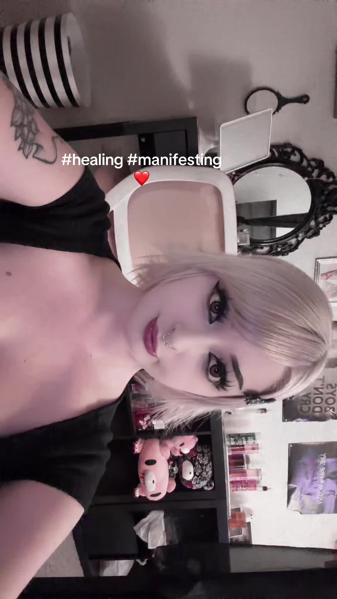@laceyvonbatz