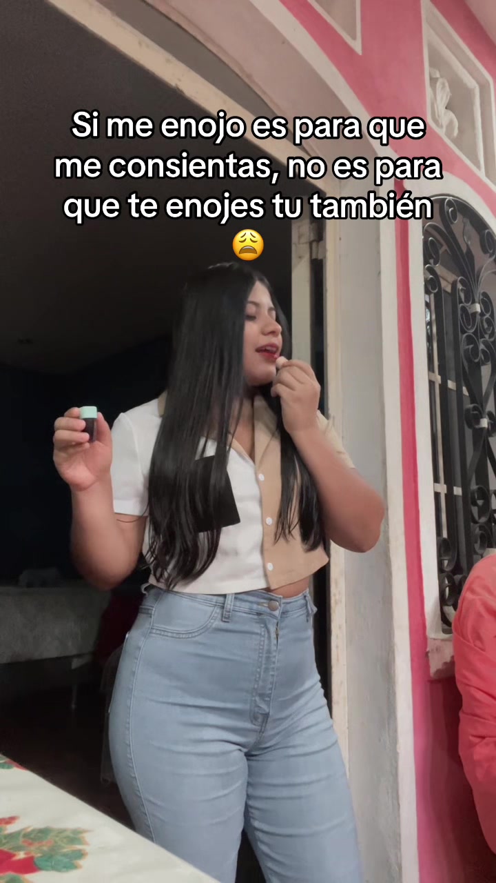@ANAHÍ_💗