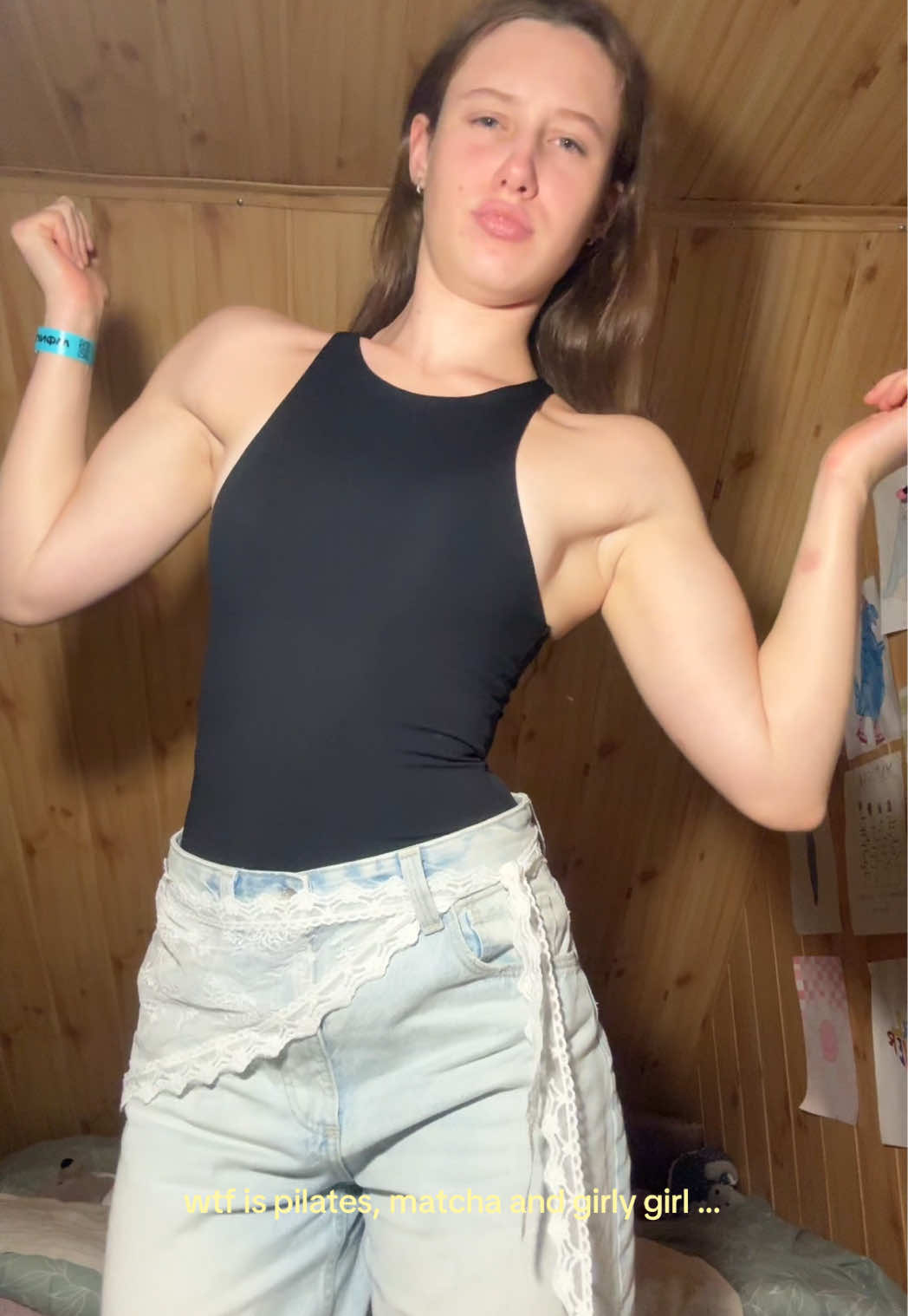 @lady_annaiseee