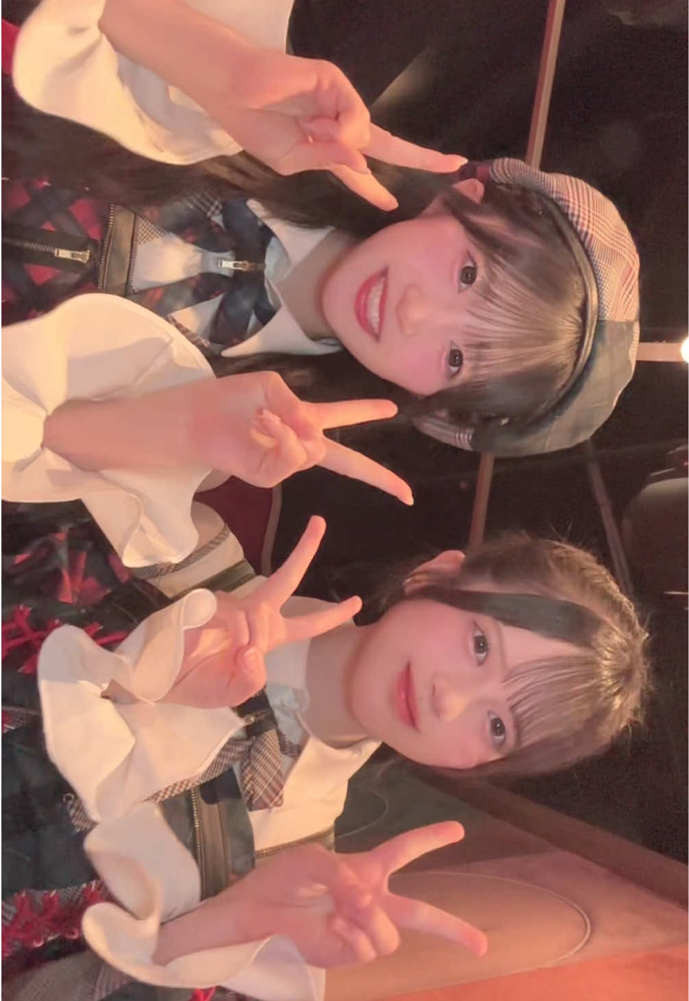 @秋山由奈