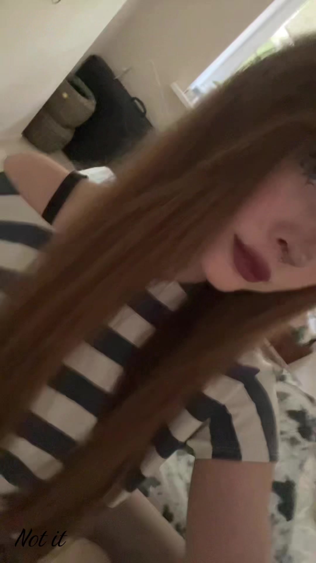 @GL0my
