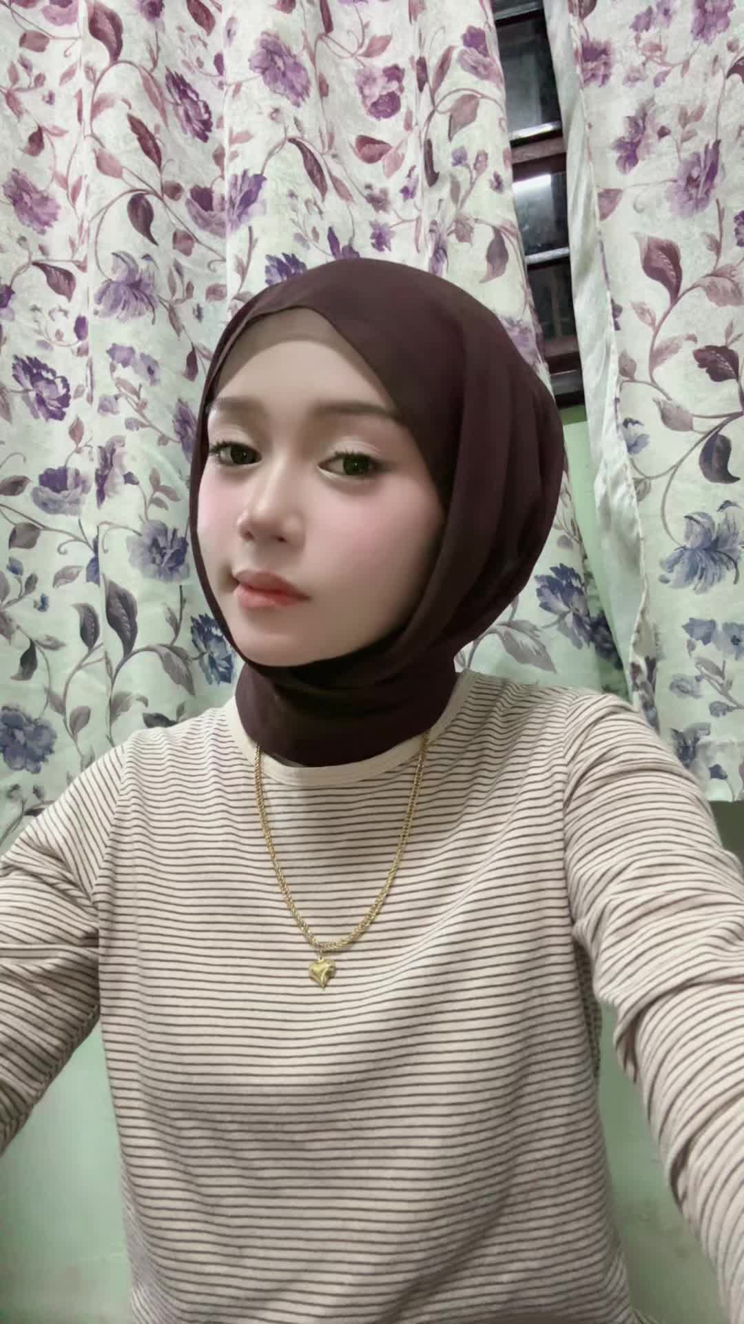 @erika 𝜗𝜚