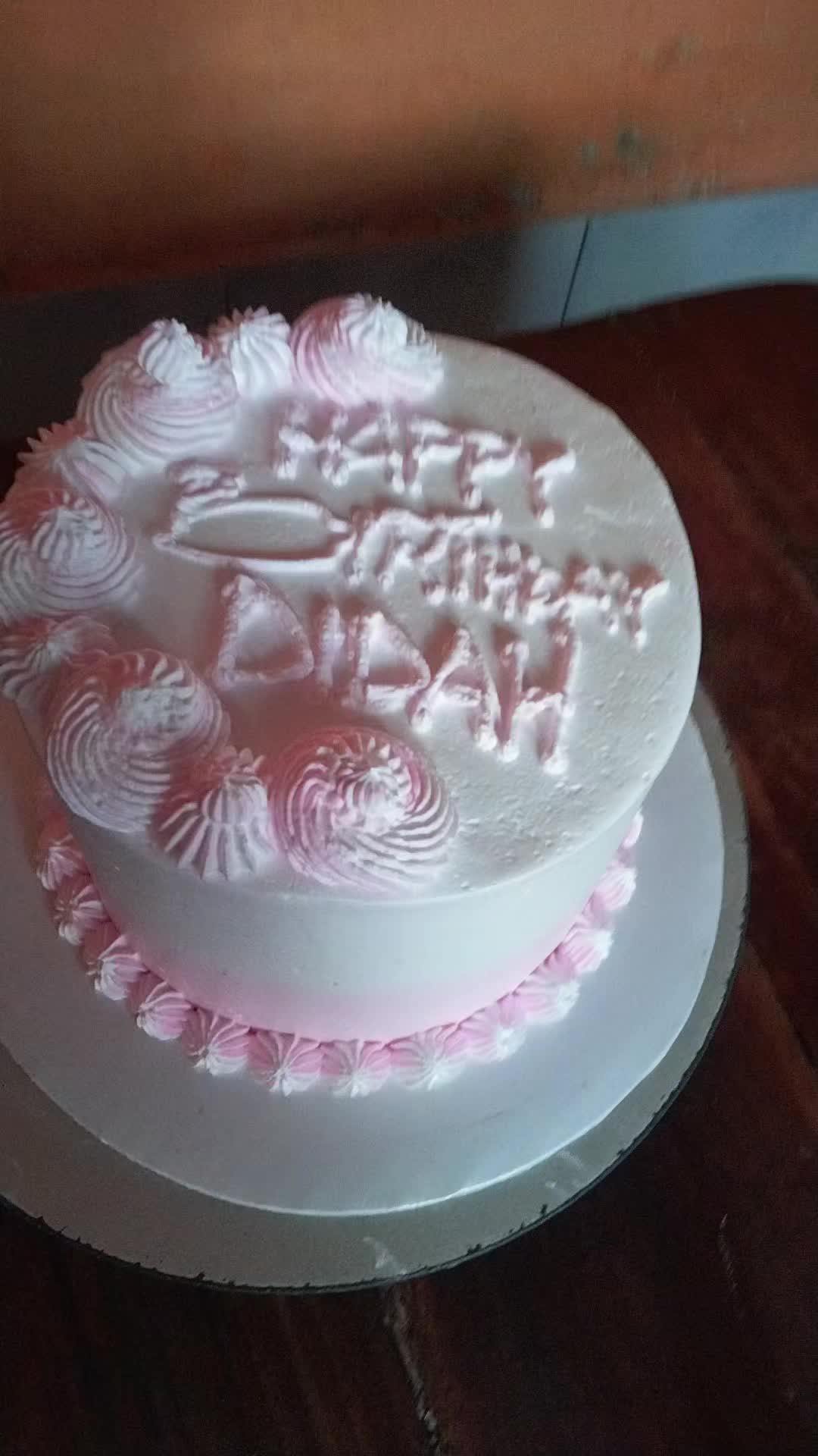 @COMFY CAKES
