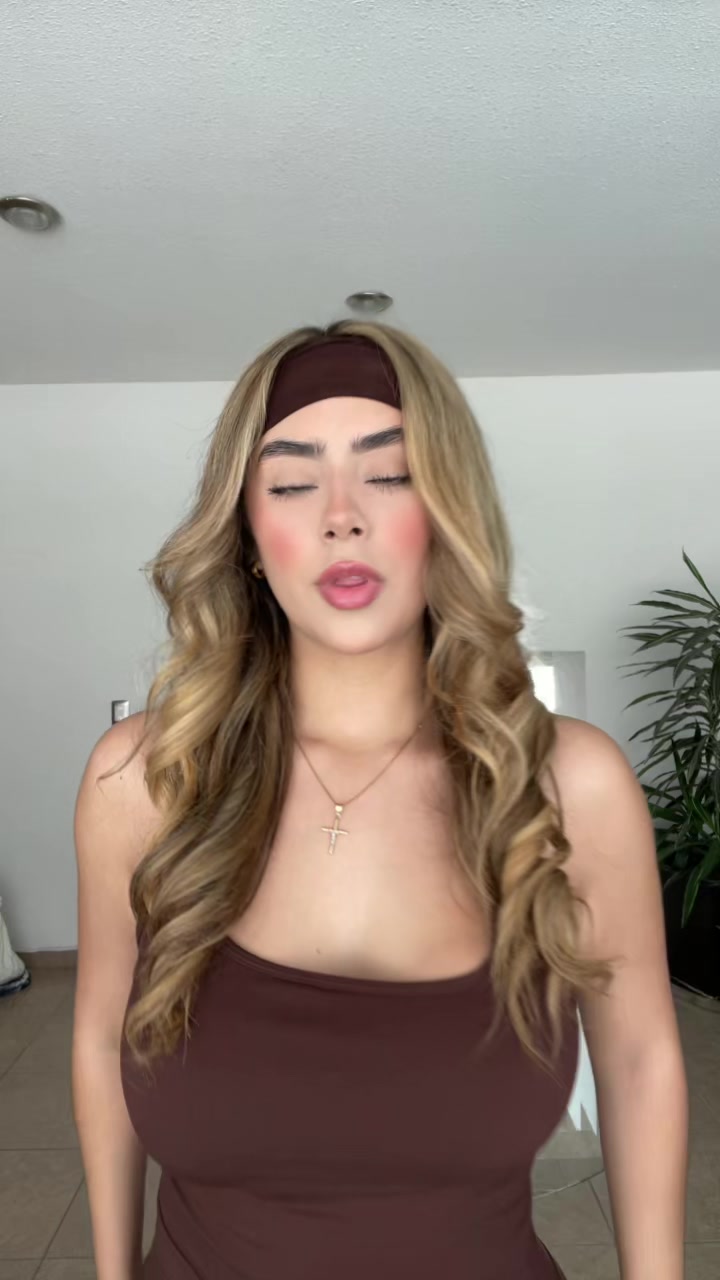 @SOFIAAAAA