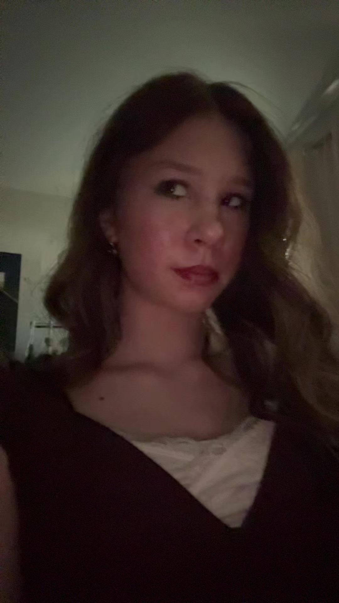 @𝐄𝒾𝓈𝓁ℯ𝓎 ✞