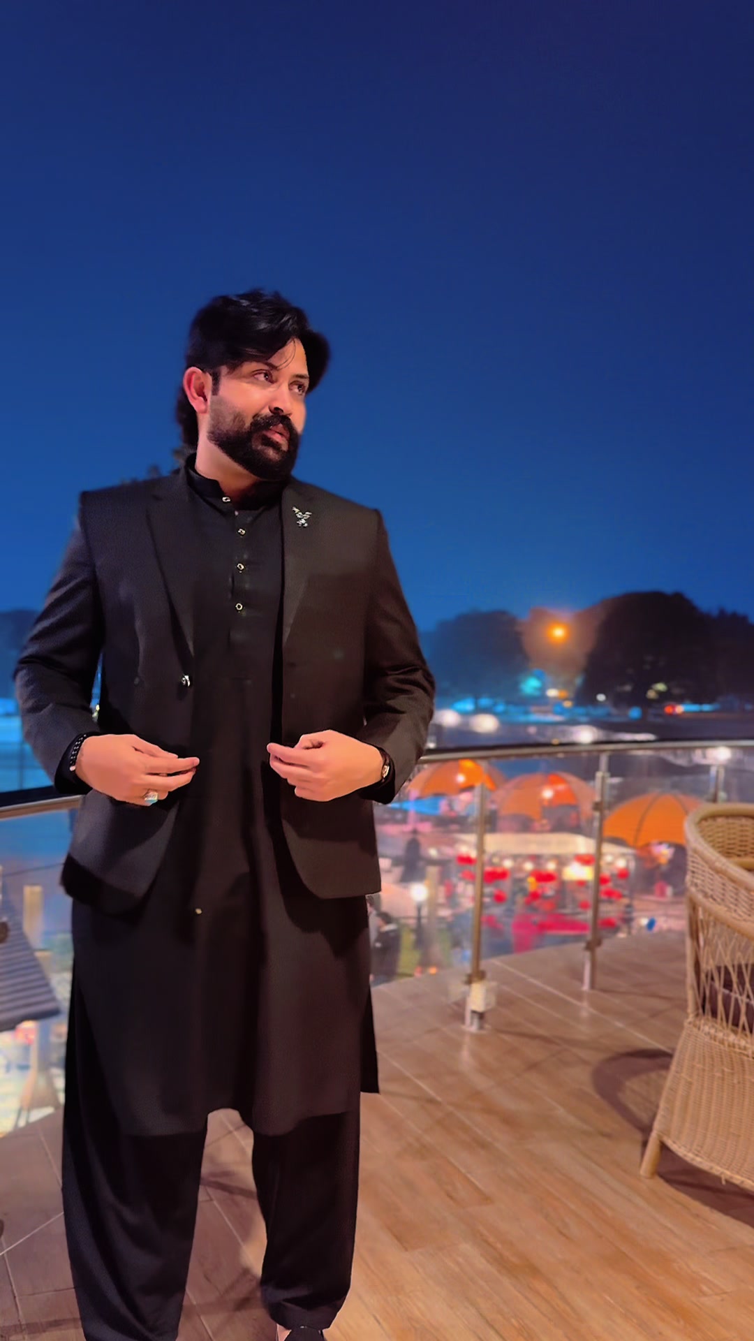 @سرکار🏴☠️