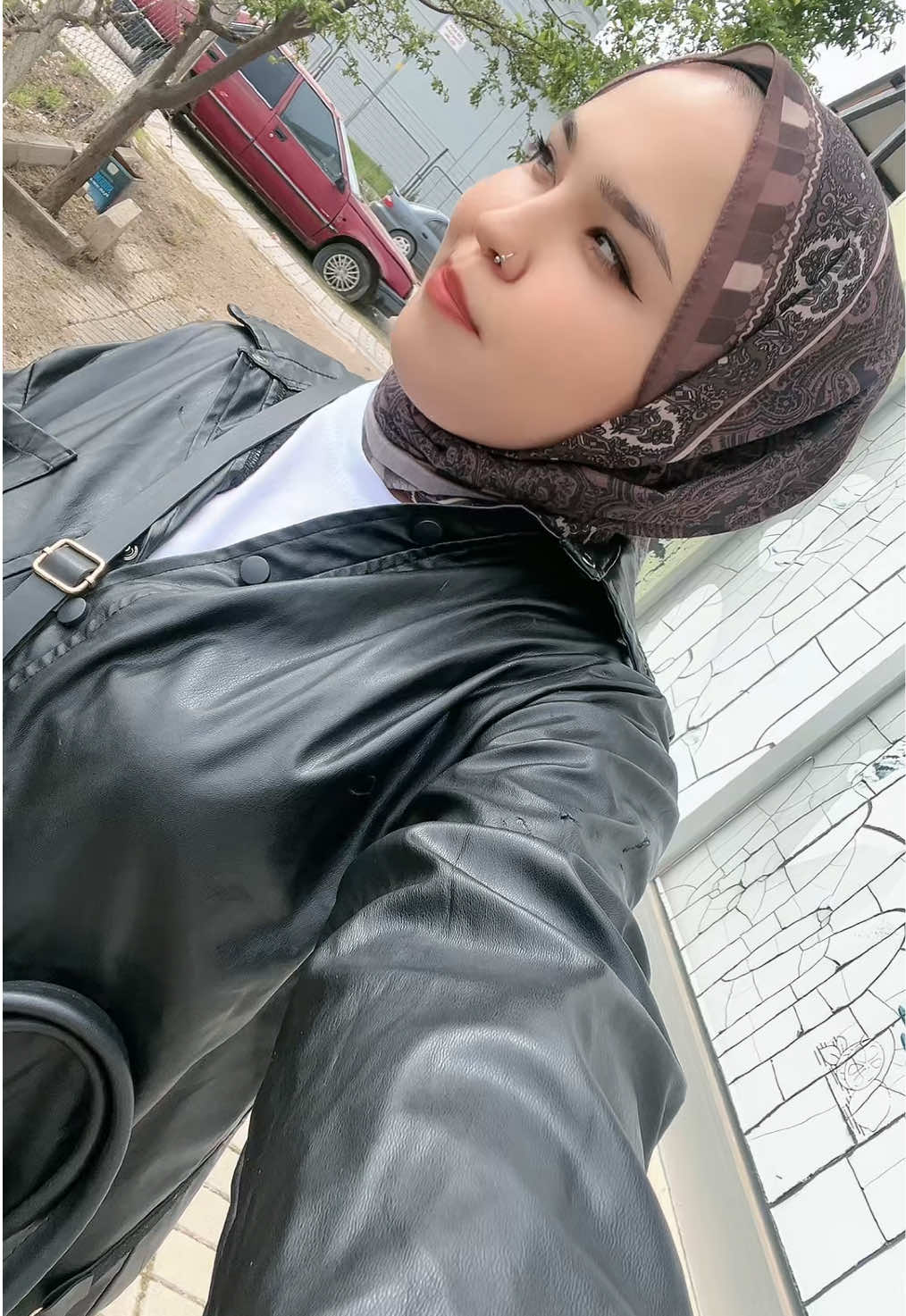 @b&uuml;şra