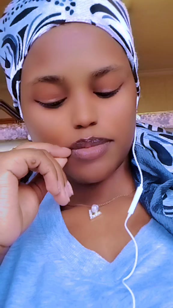 @Mutoni shakirah